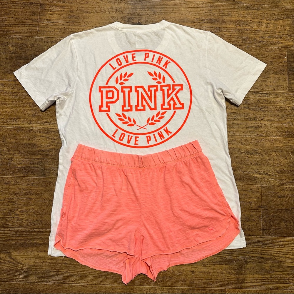 !!!SOLD!!! VS PINK MEDIUM CAMPUS TEE & LARGE SUMMER SHORTS